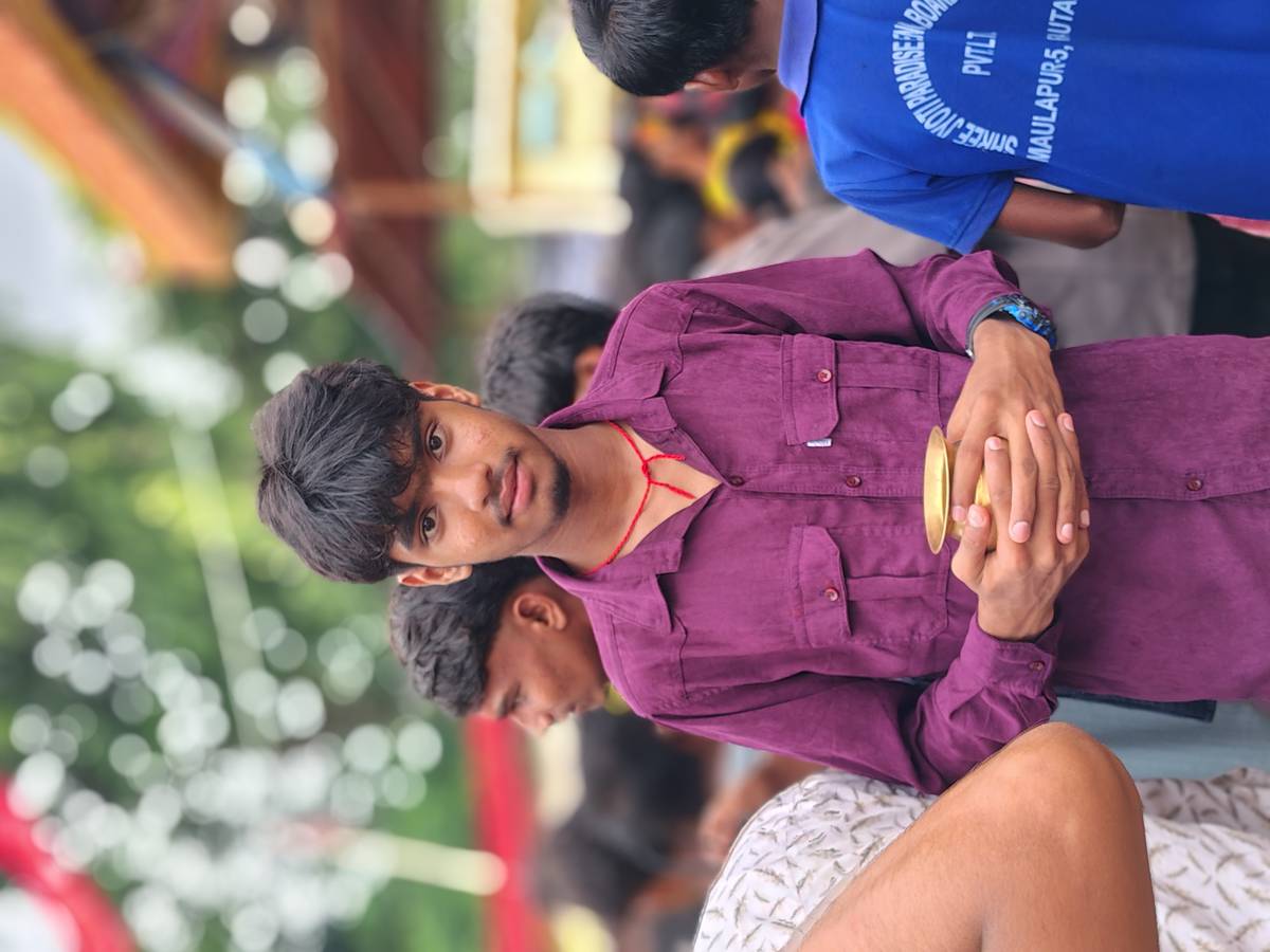 मालाई argent room cahiyo kupondol sanepa area ma 1 km tadha pugxa