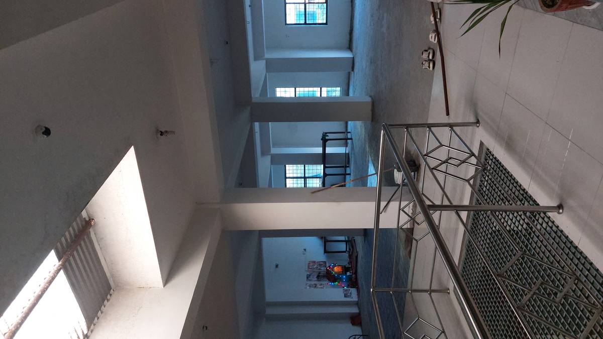 1 hall avaliable at kohalpur