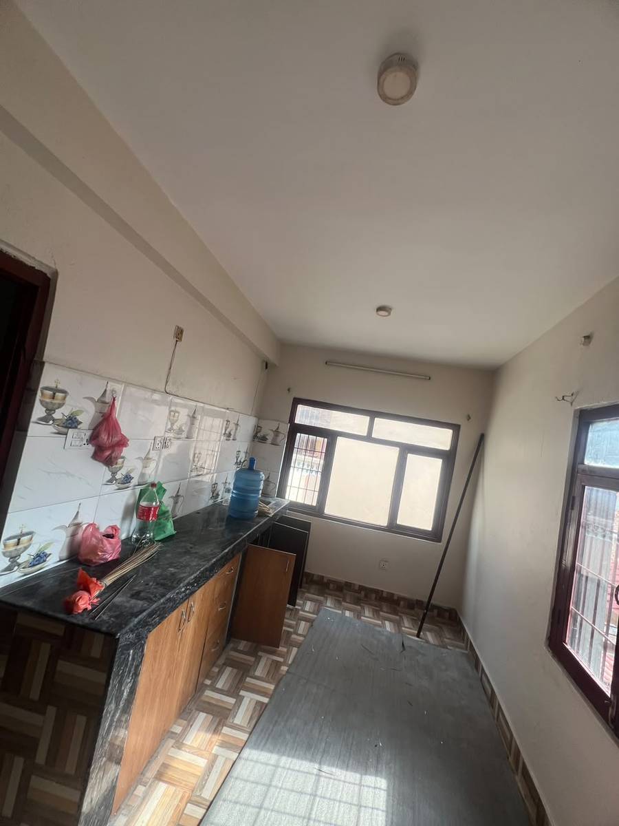 Top floor flat with 3 rooms, including kitchen and terrace (two tier) available for family at Bafal, Sitapaila (300m outside of ringroad) with 2-wheeler parking. Separate gate for top floor. Home owner not staying in the house