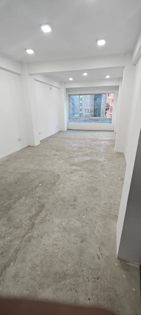 Room for Rent | पुल्चोक, ललितपुर Exclusive Commercial Space Available Spacious 370 sq.ft. open hall on the 3rd Floor, ideal for an office, godown, showroom, studio, or other commercial purposes.
