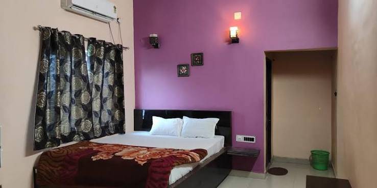 single room with kitchen room