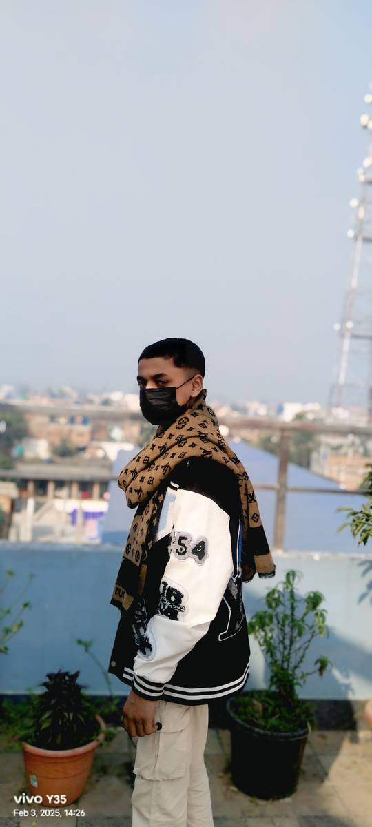 Single room for me gusingal or kupondol 500m near gusingal