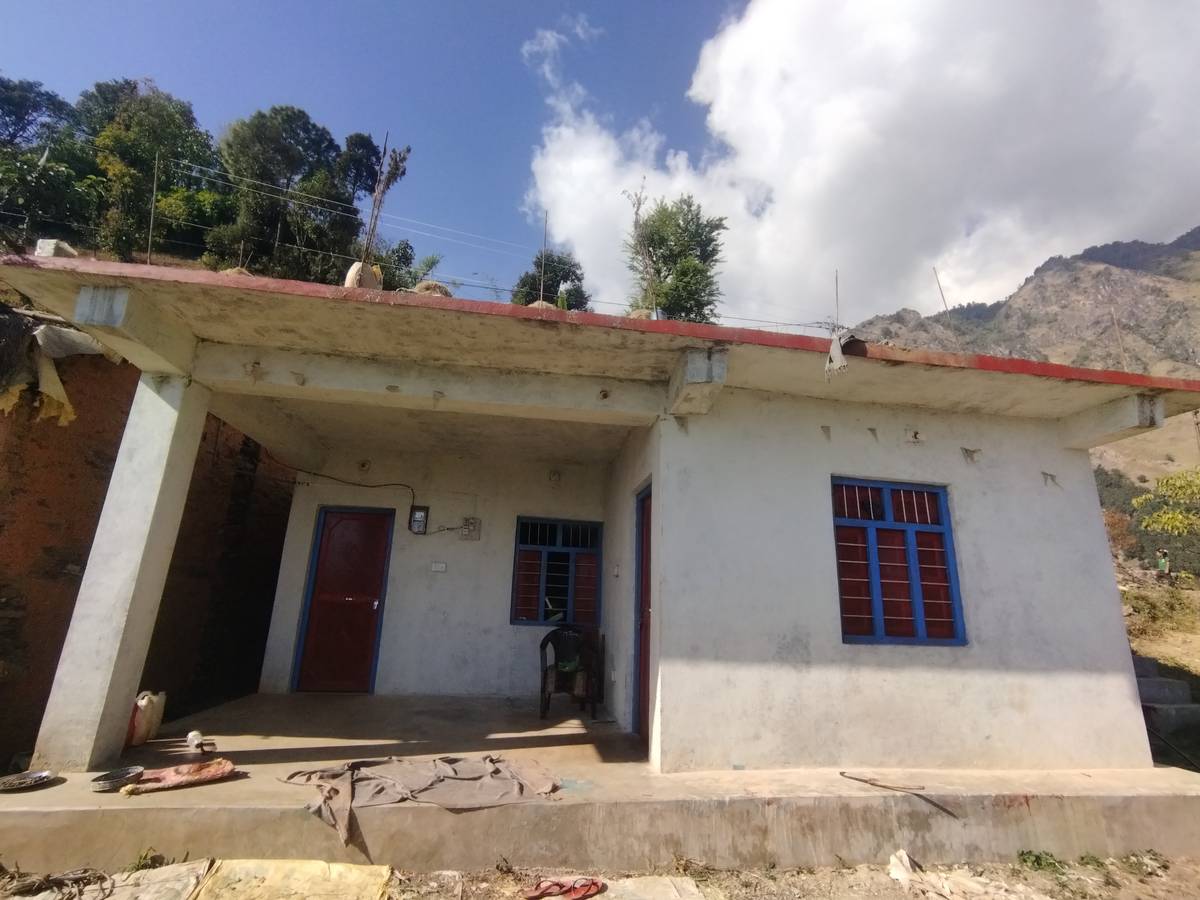 Single room chahiyo hadigau near