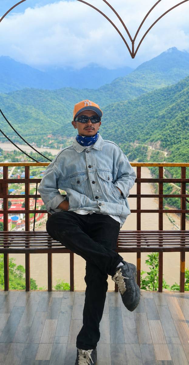 Nayabasti